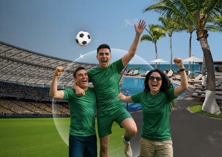 LA EMOCIÓN DEL FUTBOL SE VIVE EN KRYSTAL Krystal® Cancún LA EMOCIÓN DEL FUTBOL SE VIVE EN KRYSTAL Krystal® Cancún