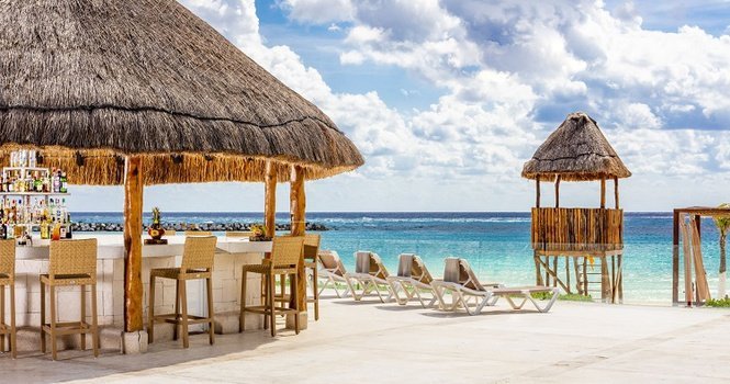 Cascada Bar Hotel Krystal Cancún Cancún