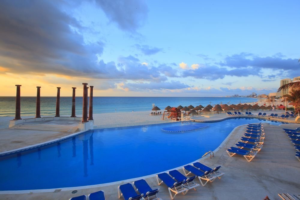 Descubra el Hotel Krystal Cancún Cancún